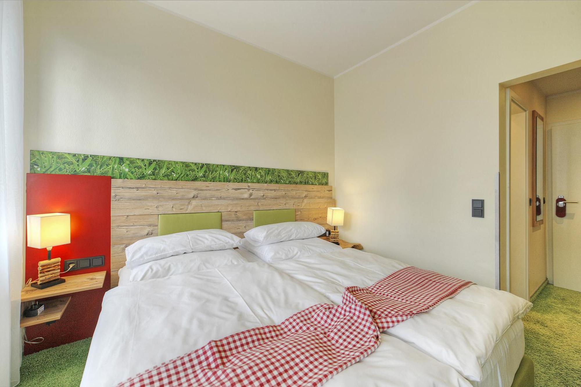 Hotel Da Vinci Gröbenzell Oda fotoğraf